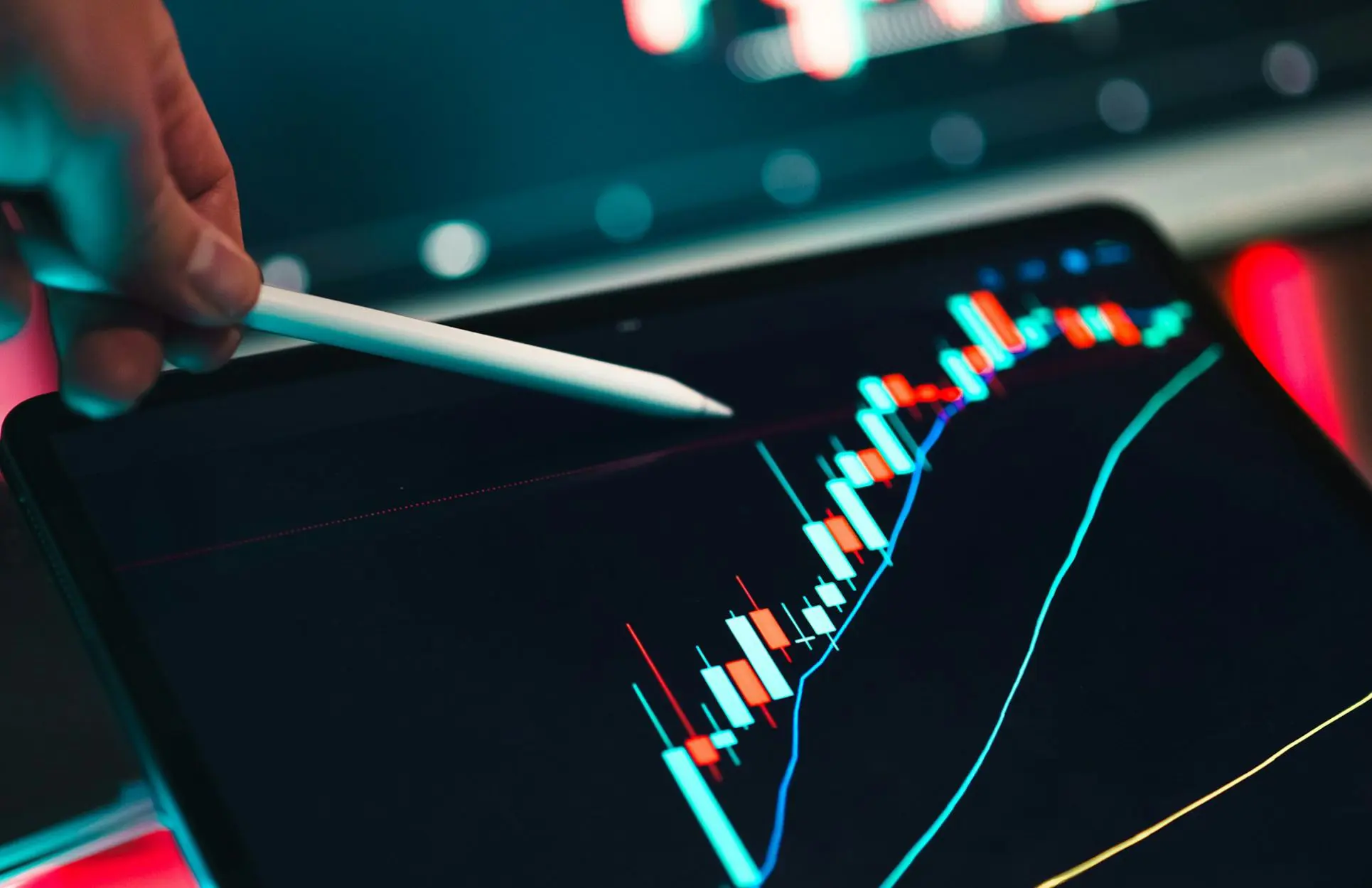Data Analysis Jakub Zerdzicki Unsplash 1930 × 1250