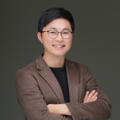 Sangseok Lee